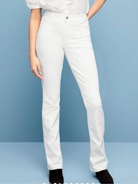 Old Navy High-Waisted Wow Flare Jeans 14